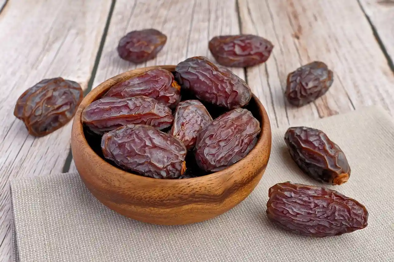 dates-6638822_1280_11zon new